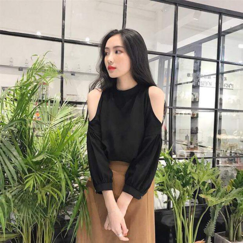 Áo kiểu khoét vai hoa hậu Kỳ Duyên chuẩn xinhhh
