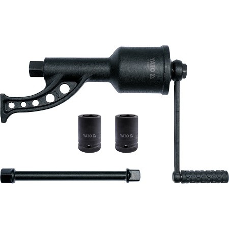 Dụng cụ mở ốc lốp xe tải bằng tay loại dài 5800Nm Yato YT-07822