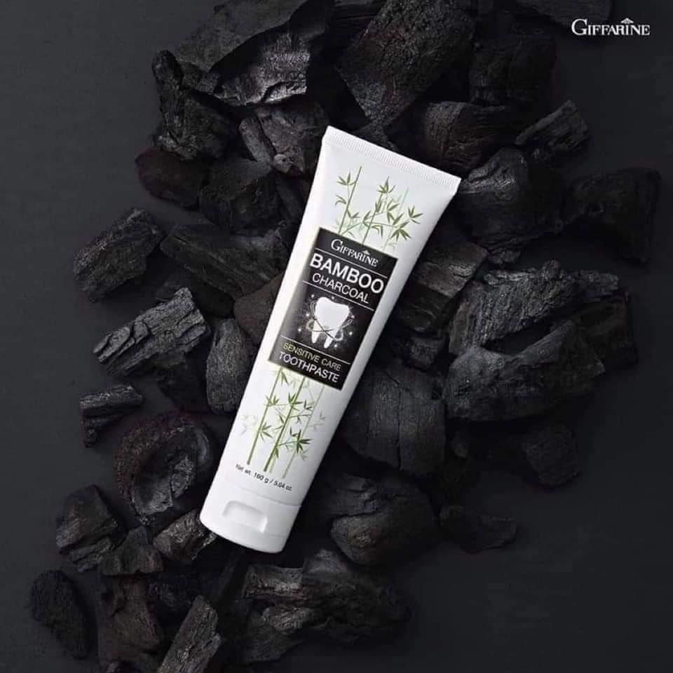 01 Kem Đánh Răng Cao Cấp Than Hoạt Tính Bamboo Charcoal Sensitive Care Toothpaste Giffarine (Trắng Răng &amp; Chống Ê Buốt)