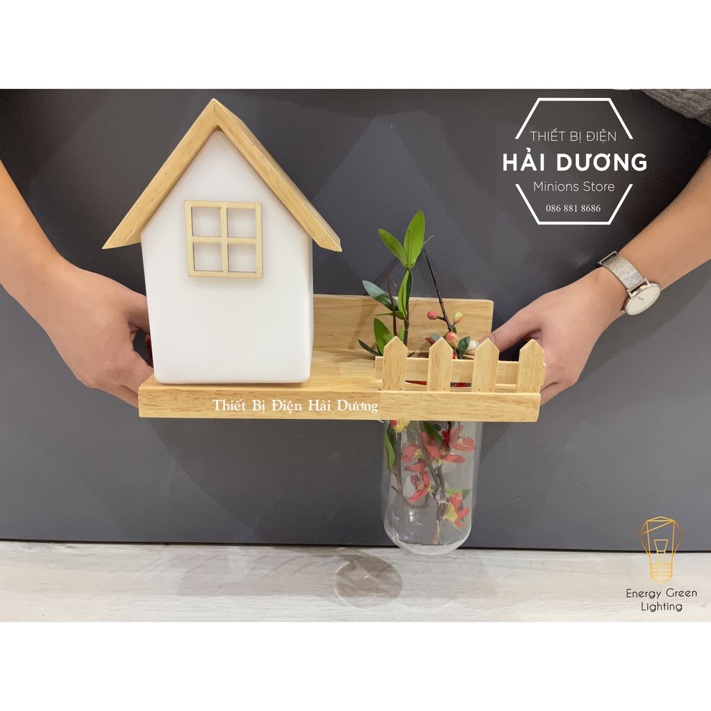 Đèn Tường Kệ Gỗ Chao Thủy Tinh Hình Ngôi Nhà Hiện Đại DT-2732 - Trang Trí Căn Phòng - Energy Green Lighting-Bao Gồm Bóng