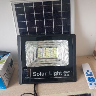 Đèn pha năng lượng mặt trời 25-200w