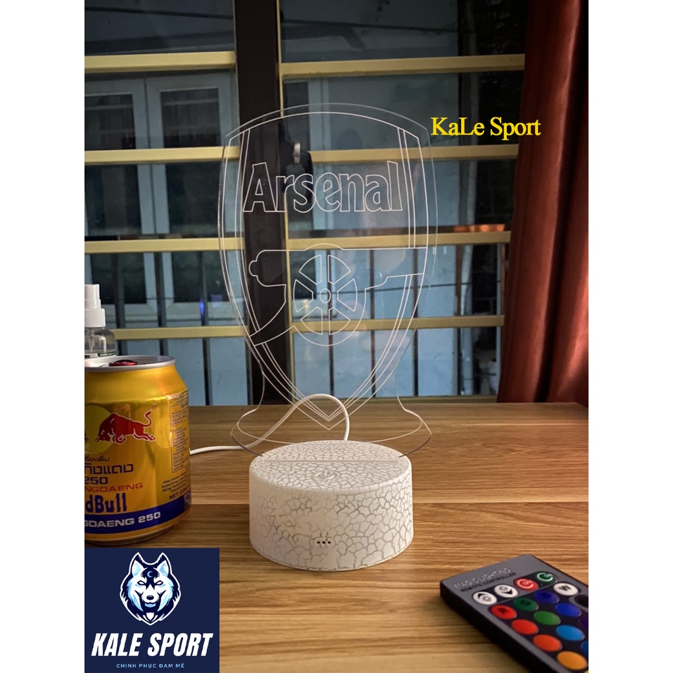 Đèn ngủ 3D CLB bóng đá Arsenal đế pha lê kèm điều khiển từ xa - Đèn Led 16 màu