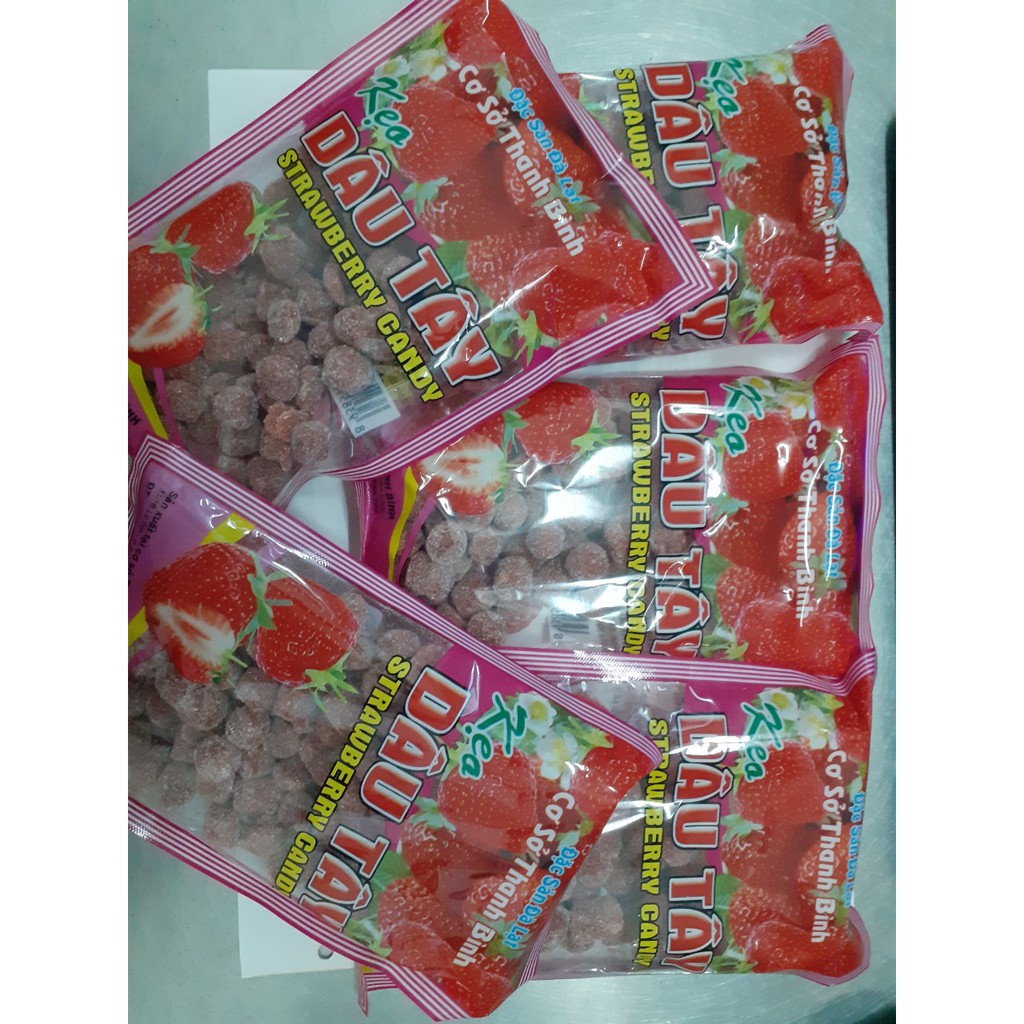 KẸO DÂU TẰM ĐẶC SẢN ĐÀ LẠT 200GR