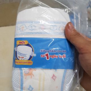 100 tã dán huggies NB1.