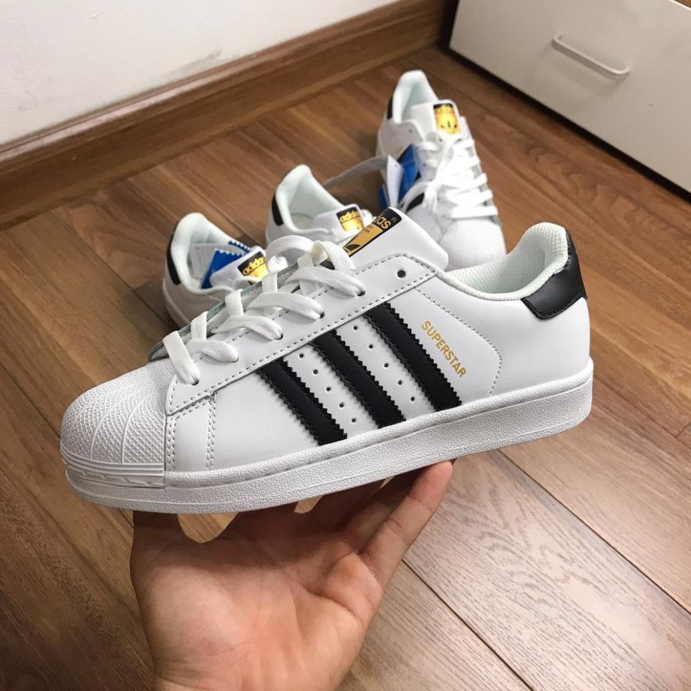 Giày Superstar da miếng kiểu dáng classic lên chân cực đẹp fullbox mới về tại shop. .