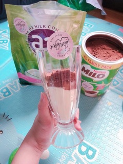 Bộ đôi Milo Úc 1kg & sữa A2 Úc date 2021
