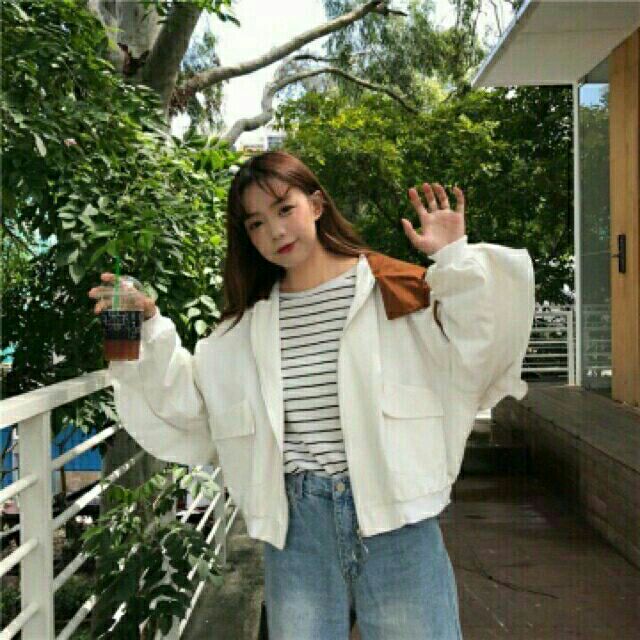 [Giá siêu rẻ] Áo khoác dù lửng túi hộp phối nón | BigBuy360 - bigbuy360.vn