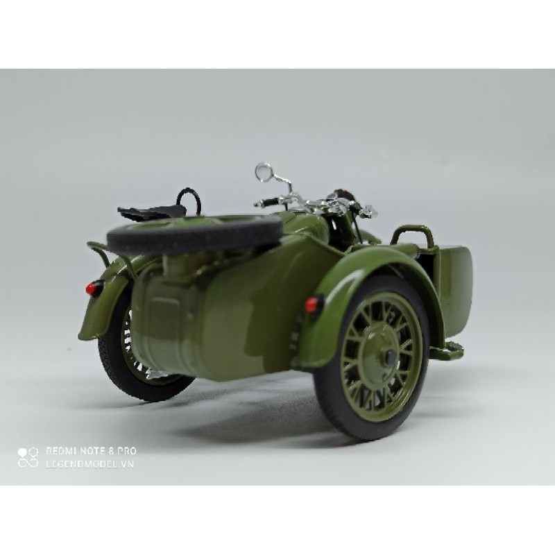 Mô hình xe Sidecar Ural M72