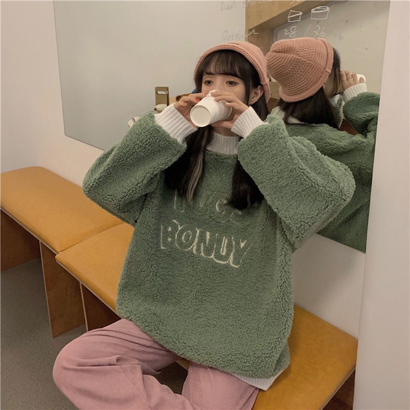 Áo khoác sweater IELGY vải nhung dày len giả lông cừu dáng rộng cho nữ sinh