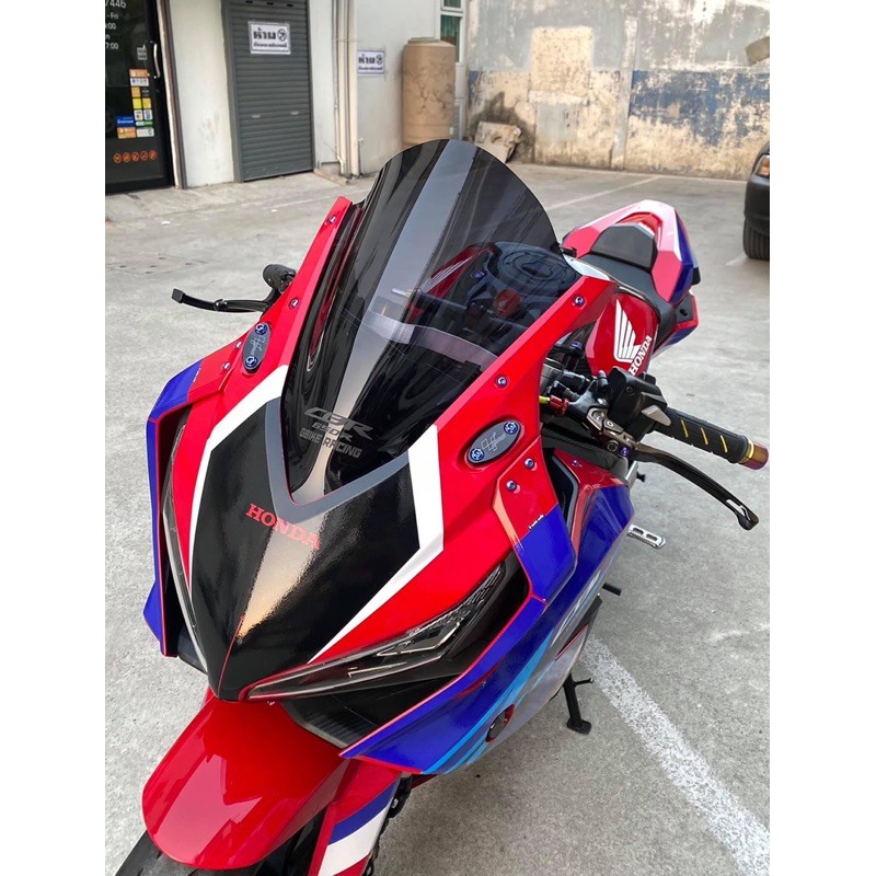 KÍNH CHẮN GIÓ CBR650R - hàng thailand mẫu vòm cao v2