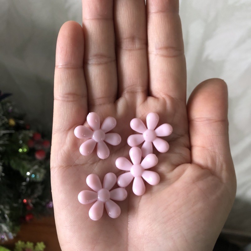Phụ kiện làm vòng đeo tay, hạt cườm nhựa hình bông hoa nhiều màu xinh xắn