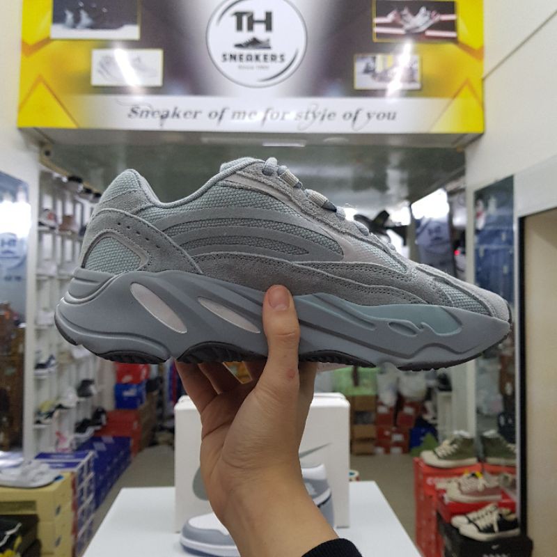 GIÀY THỂ THAO YZ 700 SIÊU CẤP 1:1