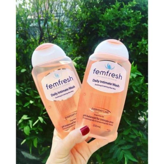 Dung Dịch Vệ Sinh Phụ Nữ Femfresh 250ml Úc - Donna.cosmetics