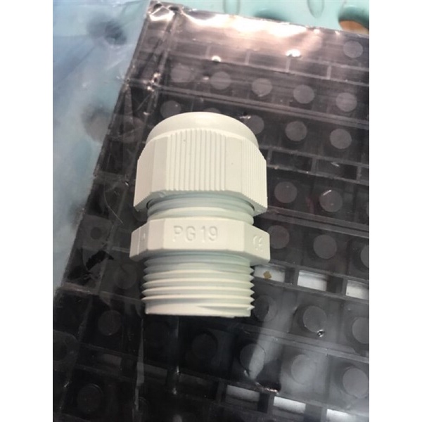 Ốc siết cáp nhựa PG 13,5, PG 16, PG 19