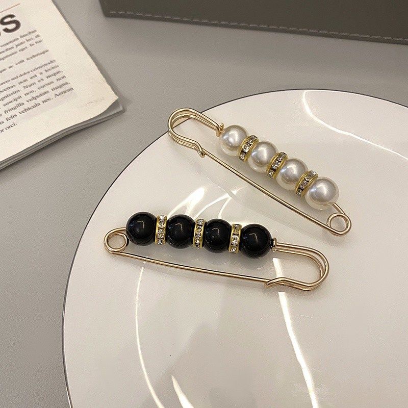 Ghim Cài Thắt Lưng Cố Định Đính Ngọc Trai Cao Cấp Sang Trọng