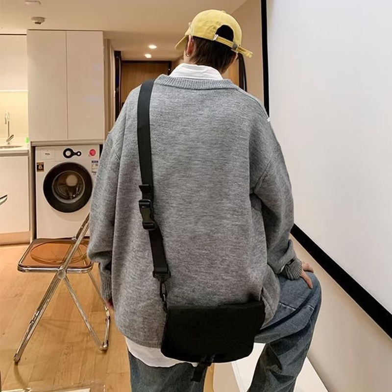 Ielgy Áo sweater Dệt Kim Cỡ Lớn Thiết Kế Bảng Chữ Cái Nhỏ Cho Nam