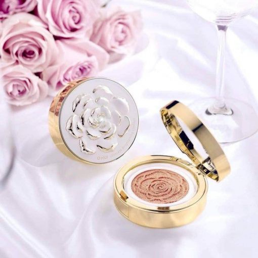 Phấn nước dưỡng trắng OHUI Ultimate Brightening Cushion 15g Tặng Thêm 2 lõi Refill 15g