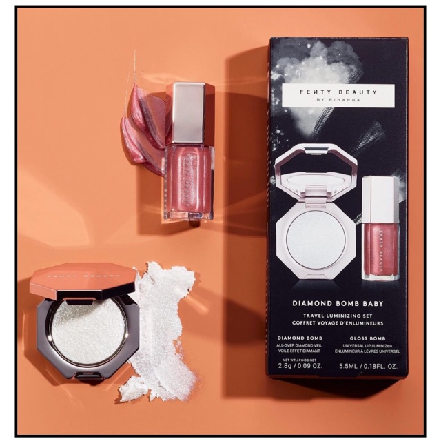 Set phấn Highlight và son bóng Fenty Diamond Bomb Baby Mini Lip Gloss