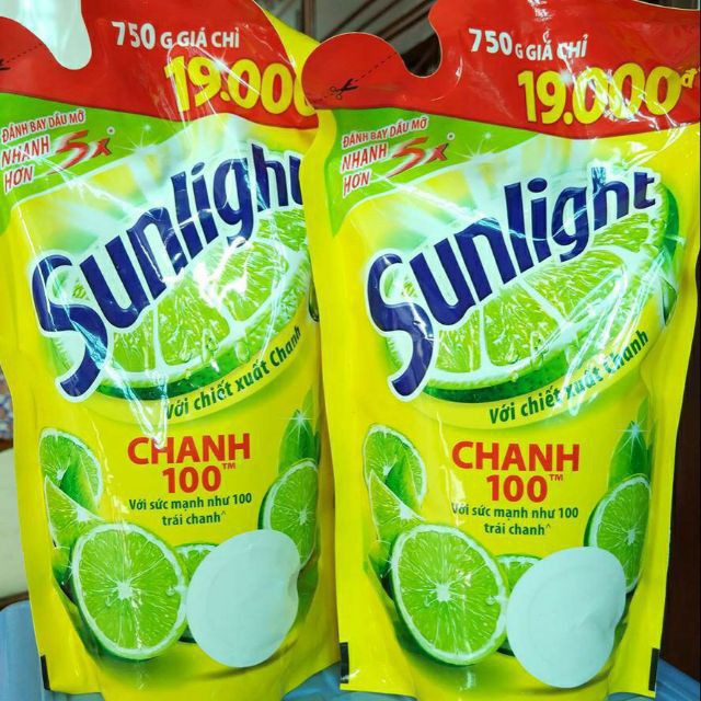 Nước rửa chén nhãn hiệu Sunlight Trà xanh/ Chanh túi 750ml (giao màu ngẫu nhiên) HOT