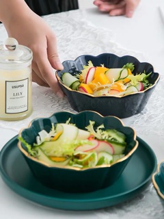 ( có sẵn) Bát sứ hình hoa sang trọng