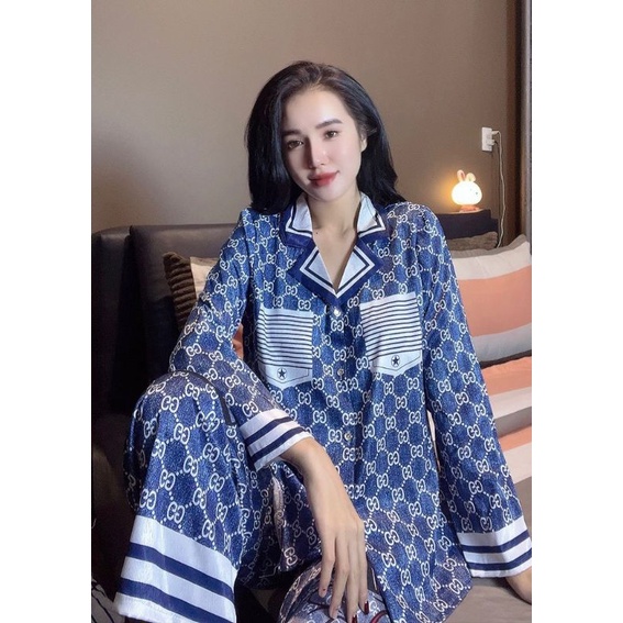 Pijama hàng thiết kế họa tiết Gucci vải lụa xước Tô Châu cao cấp.Ảnh shop chụp thật ở cuối trang nha khách