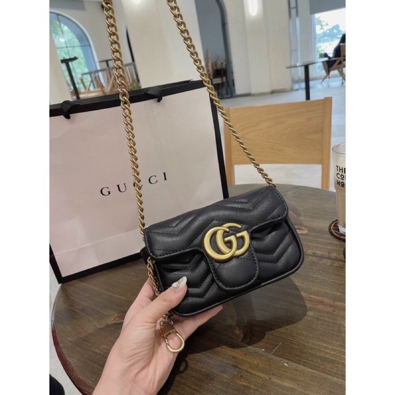 Túi xách G.C sz 18 đeo chéo dây xích mạ vàng dành cho nữ T295