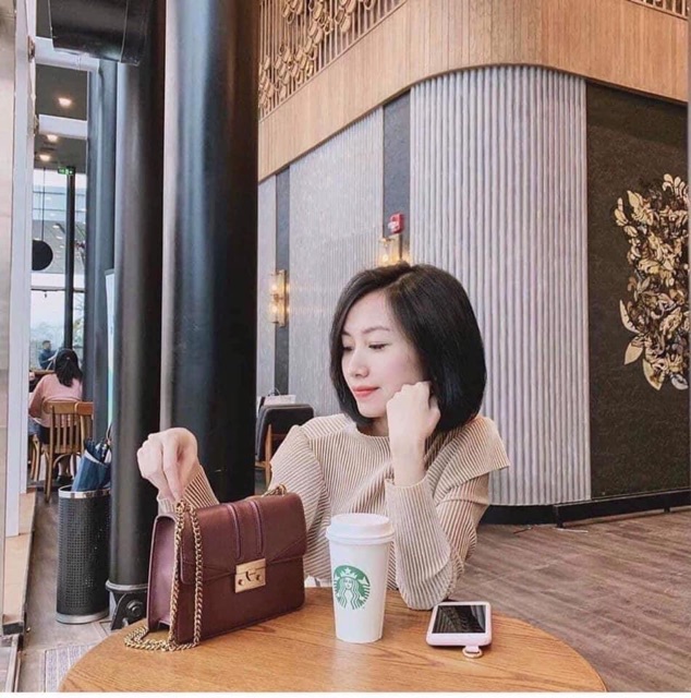 Túi quỳnh búp bê