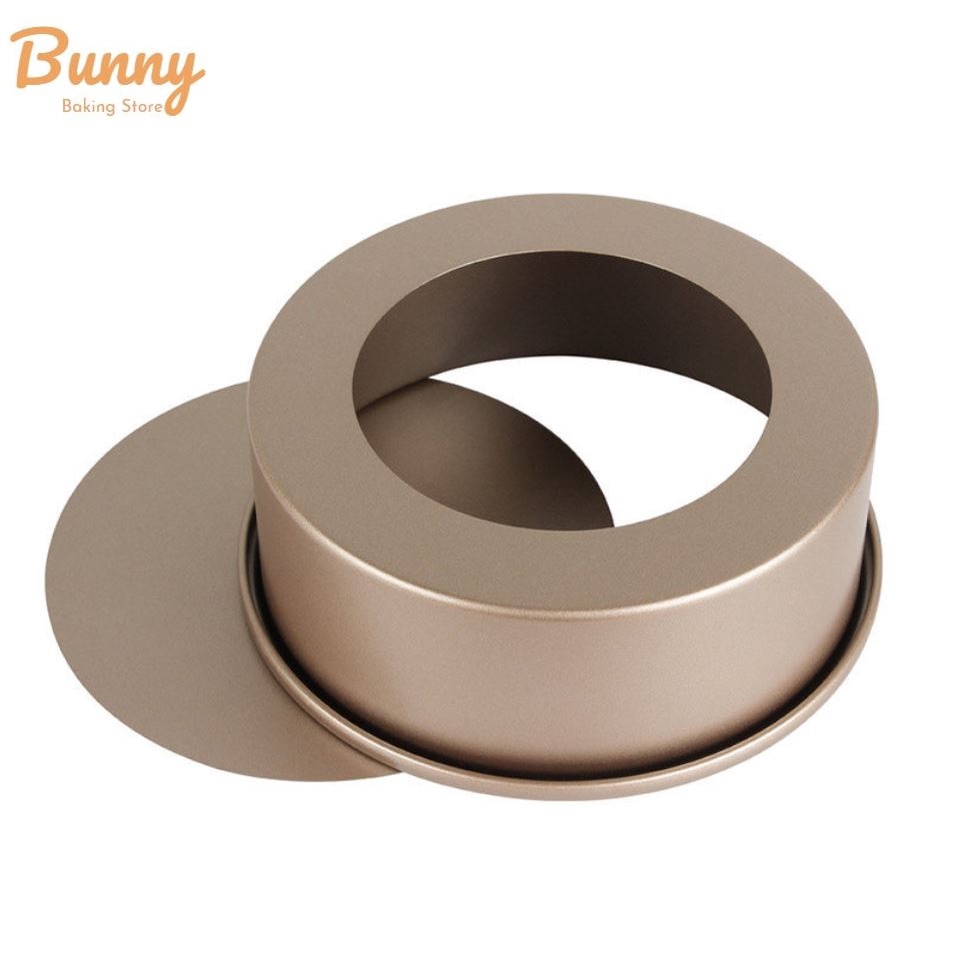 Khuôn tròn chống dính đế rời nướng bánh bông lan