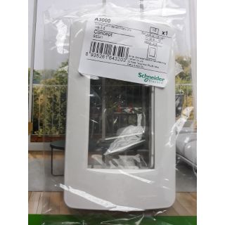 Mặt 3 lỗ Schneider dòng Concept