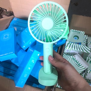 Quạt tích điện mini cầm tay