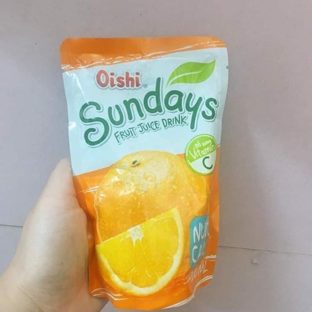 Thùng 10 bịch 4 vị.💁‍♀️Nước Oishi uống mát, ngon, nhỏ gọn, tiện lợi, giá vô cùng RẺ, an toàn nữa ạ.