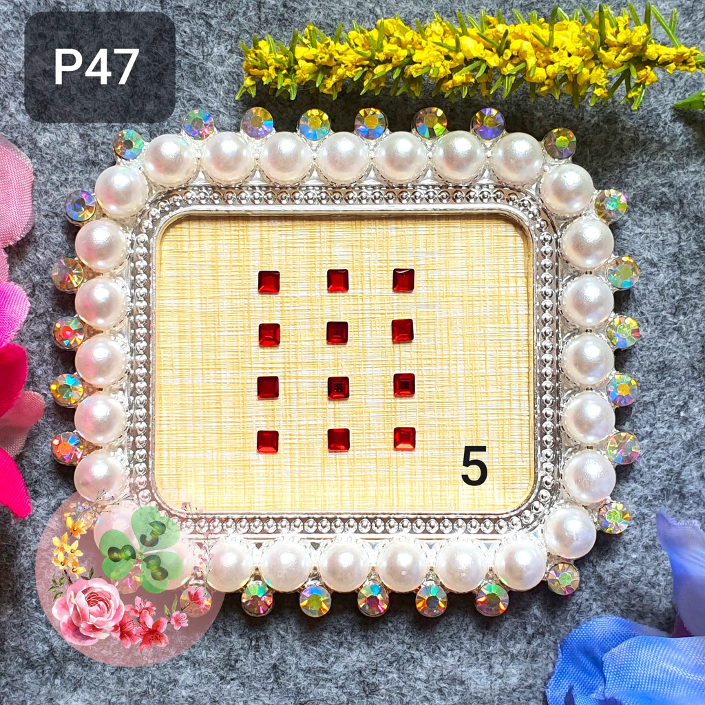 2 viên - Màu P47. Đá khối chân bằng siêu bắt sáng, đính dán móng.