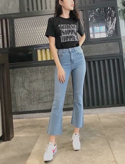 Quần jean ống loe hot trend (gạt xem ảnh thật)