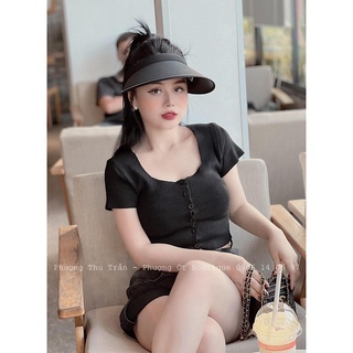 Ao len mỏng cổ vuông cài cúc cho nữ
