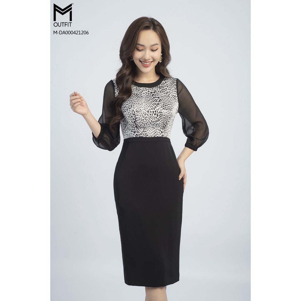 Đầm họa tiết dài tay cổ tròn, dáng suông MMOutfit M-DA000421206