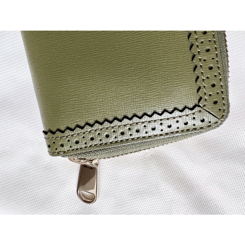 Ví tiền dài, da thật Cole Haan