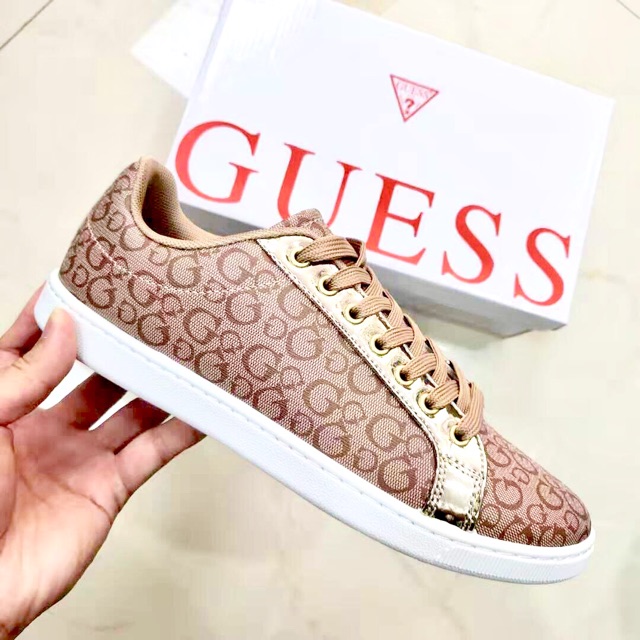 Giầy sneaker Guess, dư xịn, cho nam và nữ