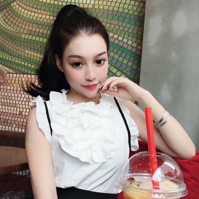 📍Mã len Stra tuồn store #125k Em này em đã bán auth và khẳng định áo này về là hàng tuồn xịn luôn nhé k khác tíyyyuuuu