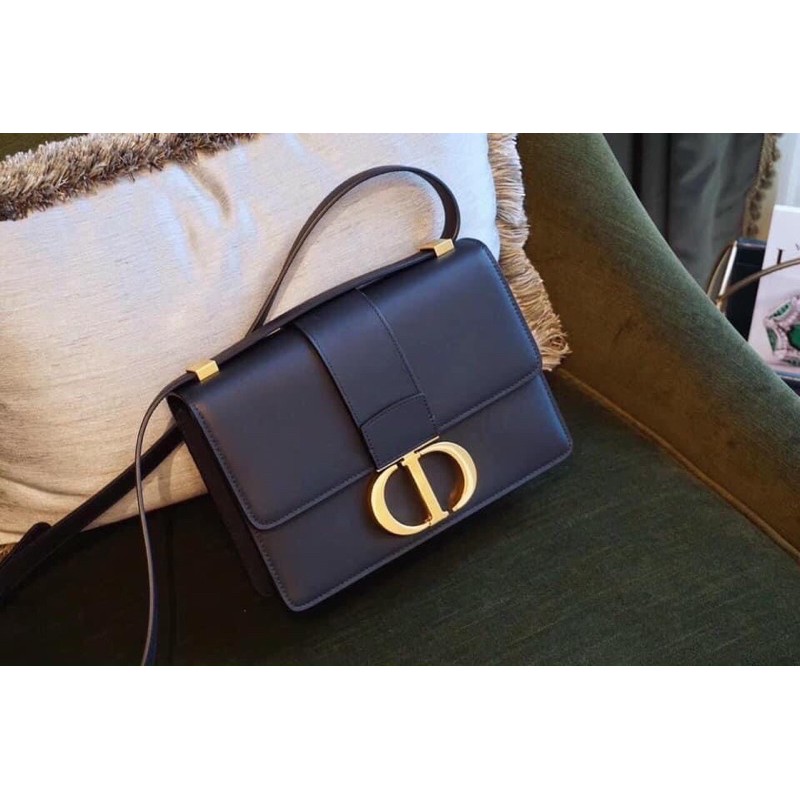 Túi đeo chéo đeo vai 30 MONTAIGNE khoá mạ màu vàng fullbox có hộp