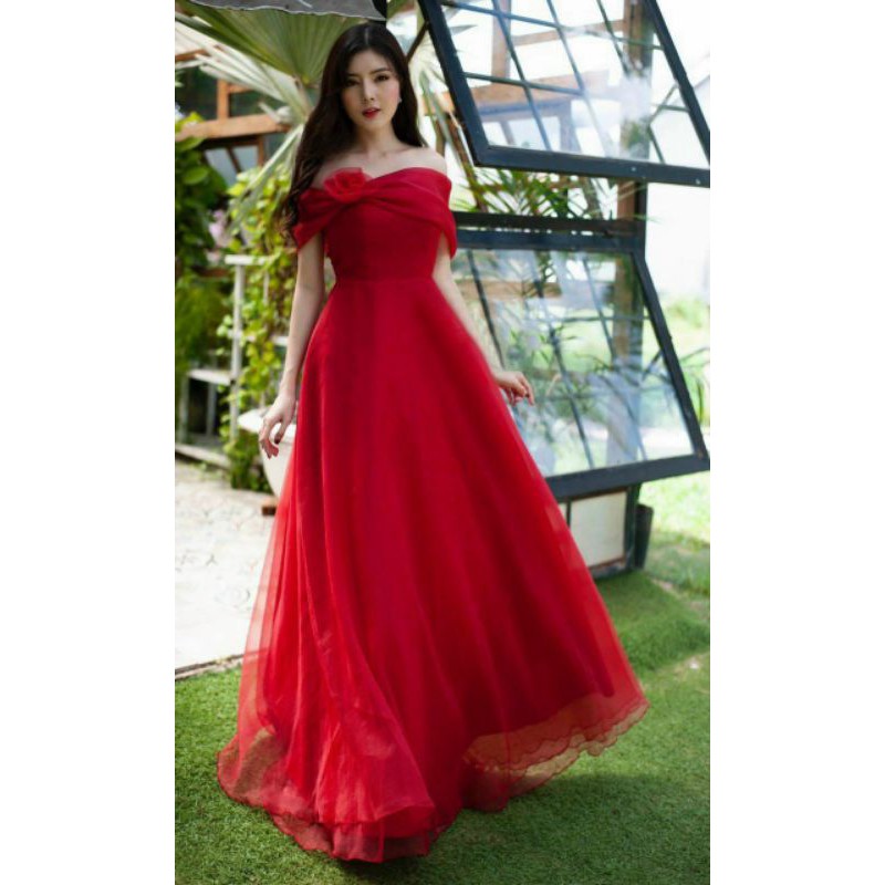 Đầm maxxi da hôi bet vai đính hoa cao câp