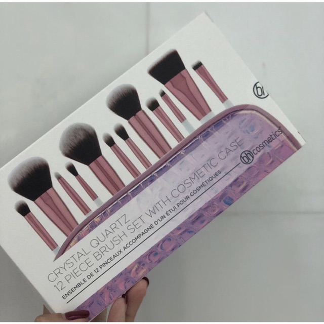 Bộ Cọ Trang Điểm Bh Cosmetic Crystal Quazt 12 Cây