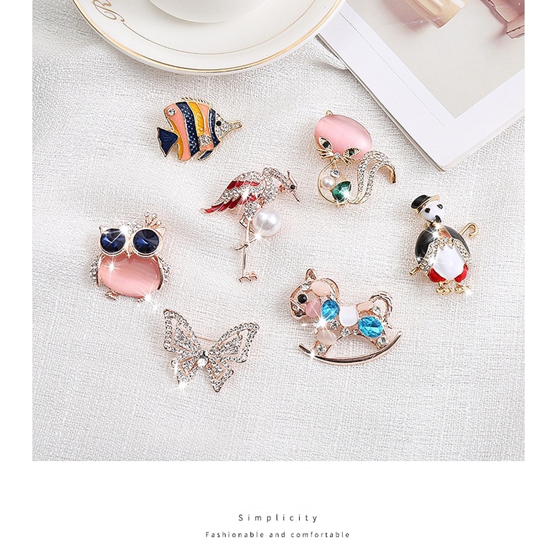 Huy Hiệu Cài Áo Hình Động Vật Đính Đá Dễ Thương