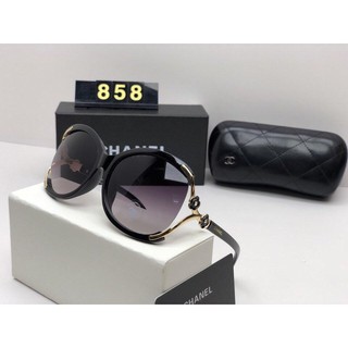 Mắt kính nữ khoét viền độc đáo cá tính