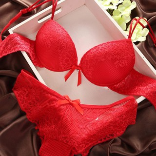 Set đồ lót đỏ phối ren có mút nâng ngực