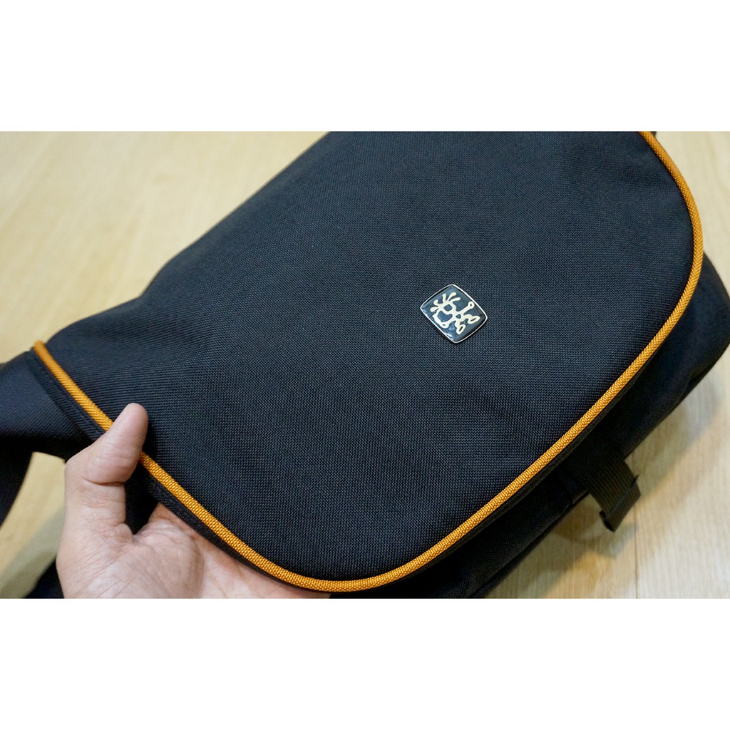 [Freeship toàn quốc từ 50k] Túi máy ảnh Crumpler CupCake 7500 (Có ngăn iPad)