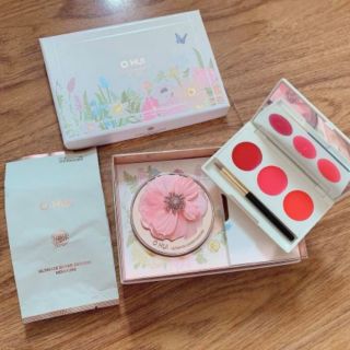 MẪU MỚI 2020 Set Phấn nước trang điểm + Son mini Ohui