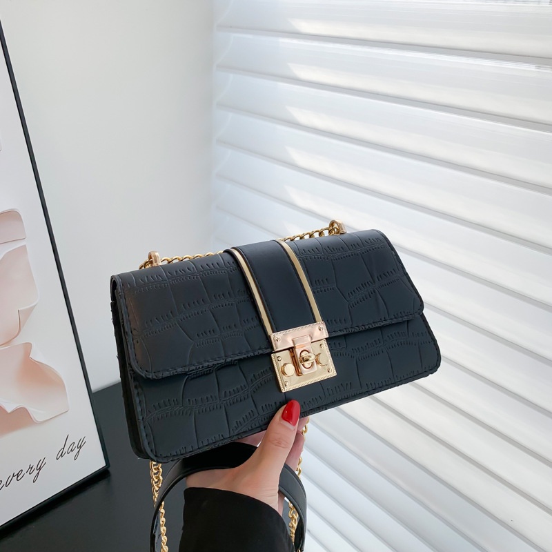 Khóa Kim Loại Màu Đen Chuyên Dụng Cho Túi Đeo Chéo