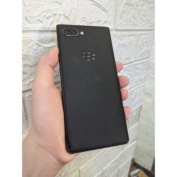 Điện thoại thông minh Keytwo đen