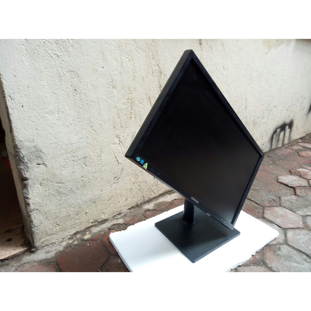 Màn Hình 24 inch Samsung 24C450 Chân Hơi Màn Xoay 90 Độ Đẹp, Nguyên Bản | BigBuy360 - bigbuy360.vn