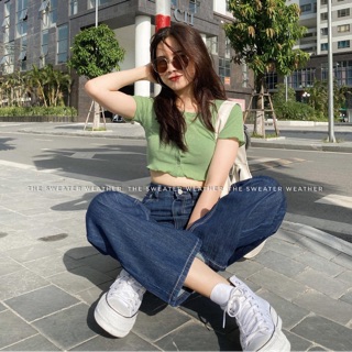 Áo thun croptop cài cúc tay xoăn